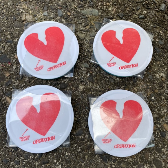 Hasbro Operation Broken Heart Ceramic Drink Coasters Junk Food Game Red - Picture 4 of 16